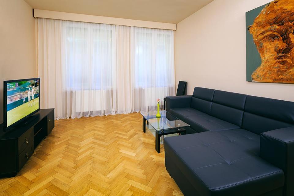 Schiller Apartment - Old Town Sibiu Esterno foto