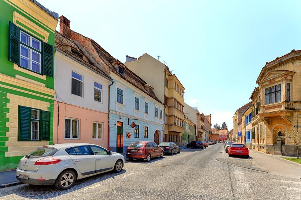 Schiller Apartment - Old Town Sibiu Esterno foto
