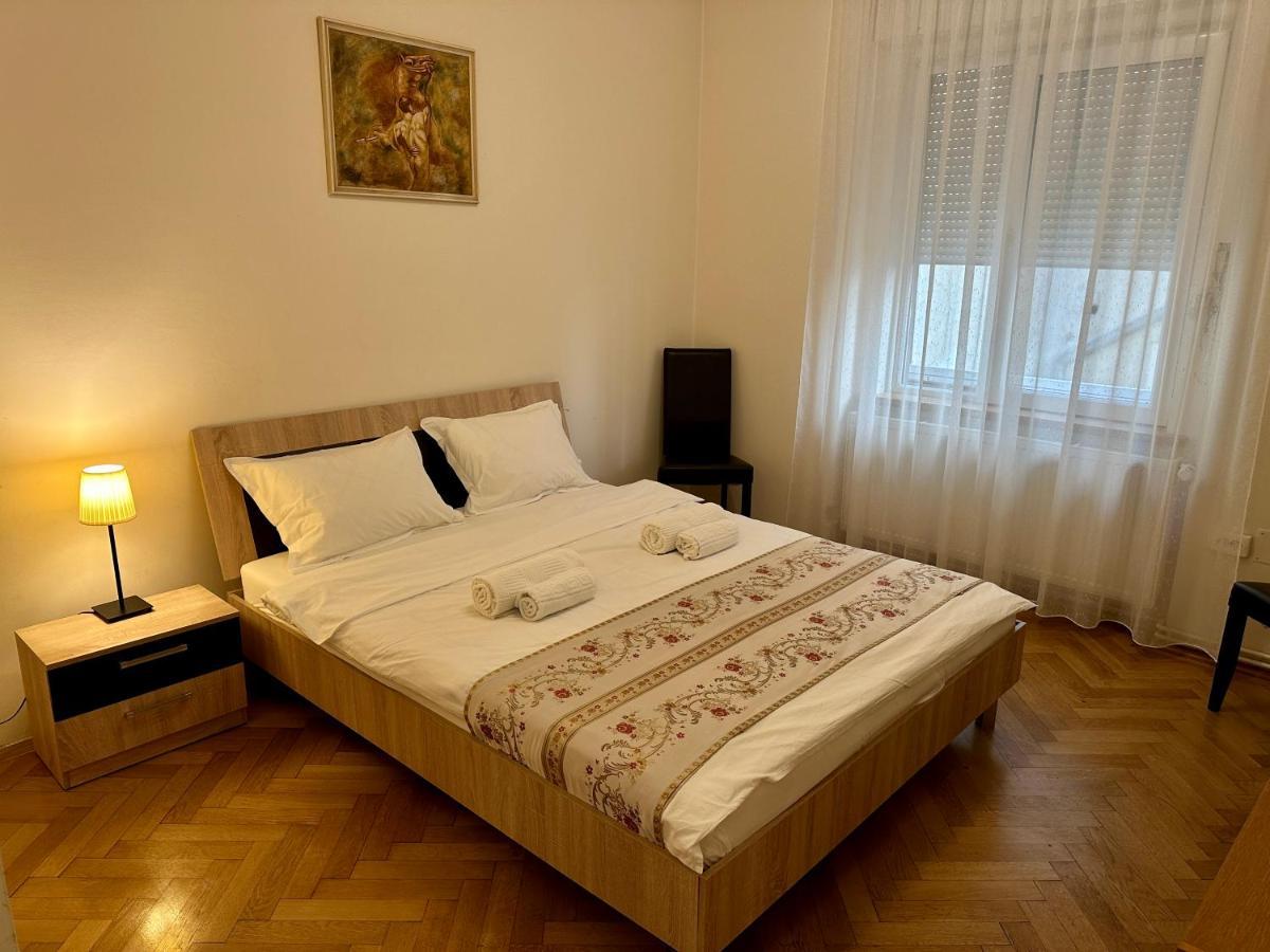 Schiller Apartment - Old Town Sibiu Esterno foto